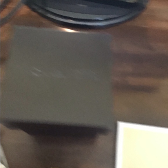 Like New Michael Kors Watch - Picture 4 of 4